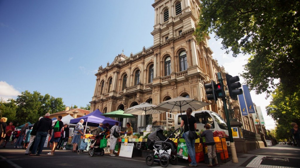 The monthly Bendigo Community Farmers’ Market is held outside the town hall. Photo: Supplied