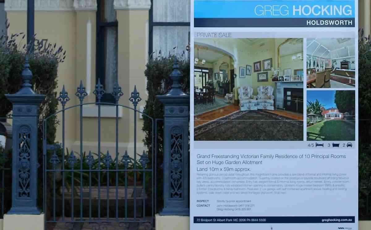 Melbourne crowned hottest housing market